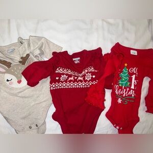 EUC lot of 3 Christmas shirts 0-3m